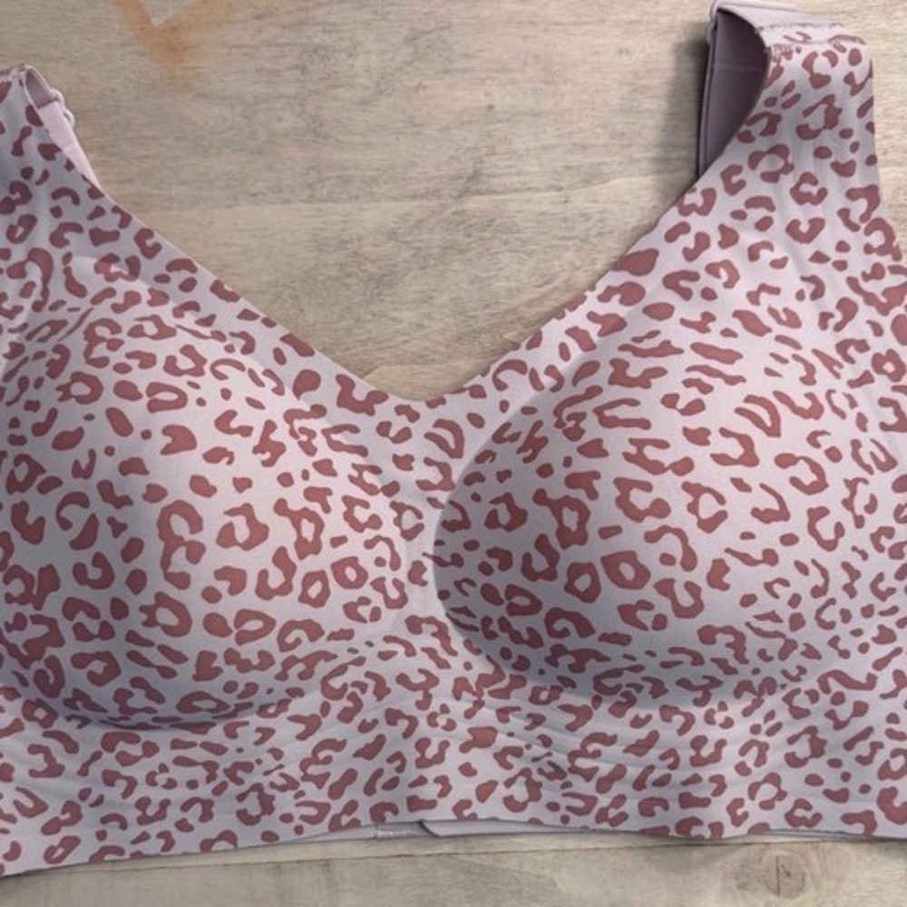 Shecurve XL Seamless Wireless Bra Mauve Pink Leopard Print Bralette Adjustable